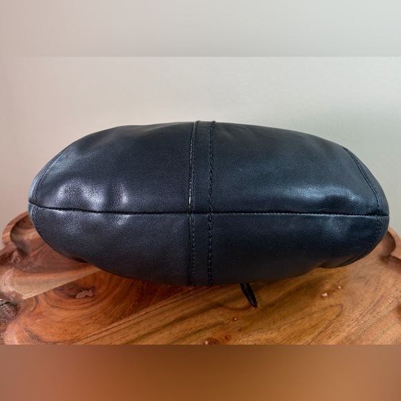 Coach Soho Small Hobo Shoulder Purse Black Leather 11837 - Picture 12 of 16